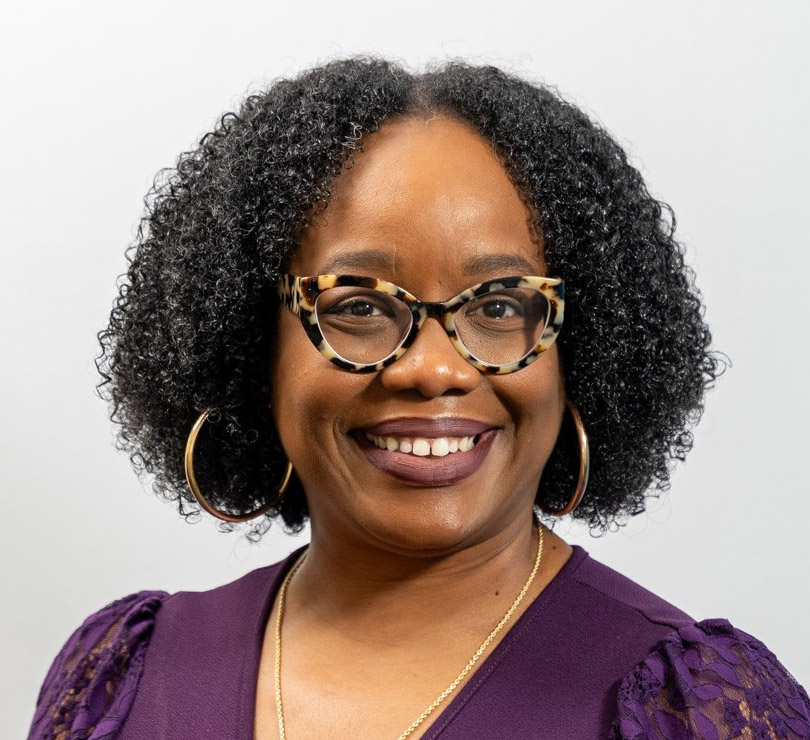 Headshot for Colinda Hunter